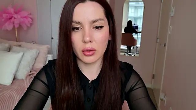 SirenSwitch online show from October 2025 09:27:02 PM