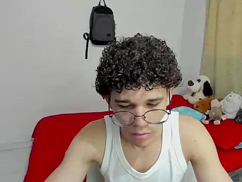 Tom Blues online show from October 2025 01:29:02 PM