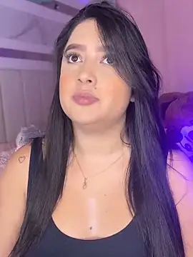 Emiily Moore1 online show from November 2025 10:19:02 PM