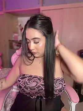 Emiily Moore1 online show from March 2026 12:15:01 AM