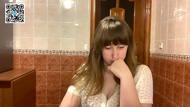 MaroonMoon  online show from November 2025 08:53:01 PM