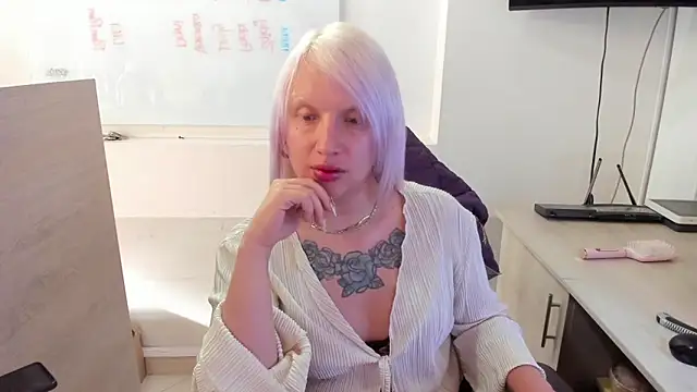 Snapshot of Sun_Sooll_ chatting on March 2026 10:14:02 PM Sun Sooll online show from March 2026 10:14:02 PM
