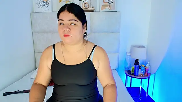 Snapshot of elizawiliamst chatting on June 2026 12:08:01 PM elizawiliamst online show from June 2026 12:08:01 PM