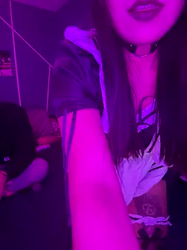 Snapshot of disvla chatting on November 2025 07:14:01 AM disvla online show from November 2025 07:14:01 AM