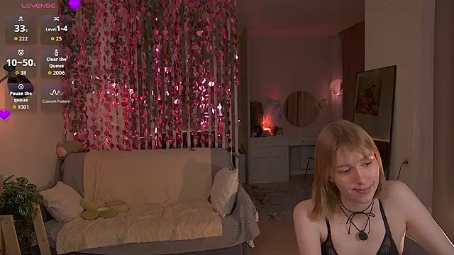 Snapshot of sofiapurex chatting on February 2026 01:24:02 AM sofiapurex online show from February 2026 01:24:02 AM