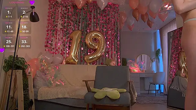 Snapshot of sofiapurex chatting on February 2026 06:26:01 AM sofiapurex online show from February 2026 06:26:01 AM