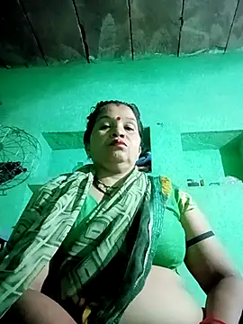 Snapshot of Manavi_x chatting on September 2025 10:21:02 PM Manavi x online show from September 2025 10:21:02 PM