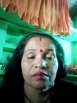 Snapshot of Manavi_x chatting on October 2025 10:04:01 AM Manavi x online show from October 2025 10:04:01 AM