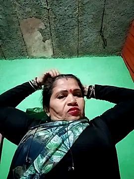 Snapshot of Manavi_x chatting on December 2025 04:04:01 PM Manavi x online show from December 2025 04:04:01 PM