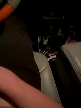 Snapshot of Unknownstepbrother chatting on October 2025 07:47:02 AM Unknownstepbrother online show from October 2025 07:47:02 AM