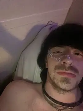 Snapshot of Unknownstepbrother chatting on October 2025 07:59:02 AM Unknownstepbrother online show from October 2025 07:59:02 AM