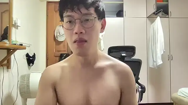 Passionatetwink2 online show from October 2025 02:15:01 PM