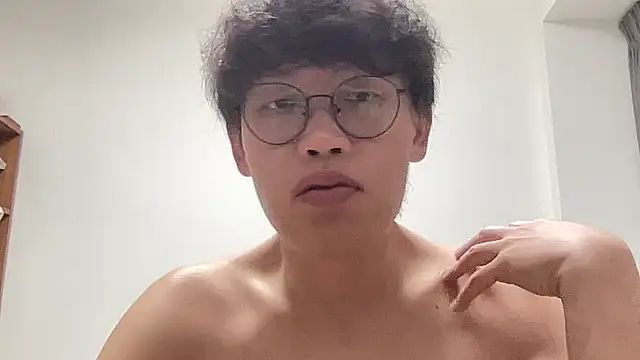 Passionatetwink2 online show from January 2026 12:19:01 PM