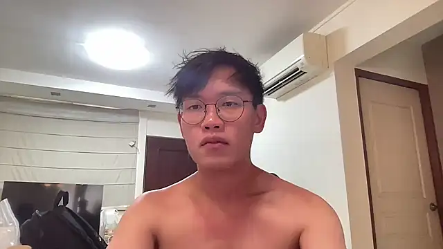 Snapshot of Passionatetwink2 chatting on July 2026 07:34:01 AM Passionatetwink2 online show from July 2026 07:34:01 AM
