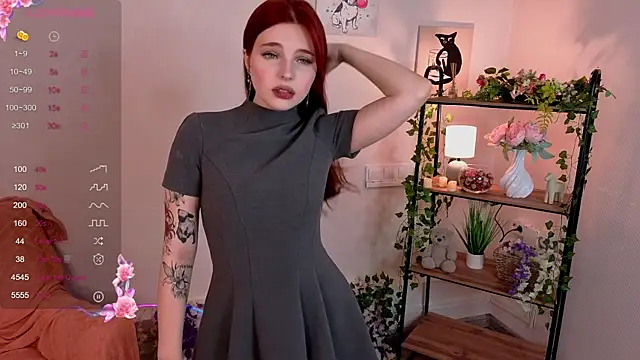 AnnieKim  online show from November 2025 02:06:01 PM