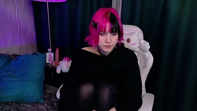 KikiMoor online show from October 2025 09:19:01 AM