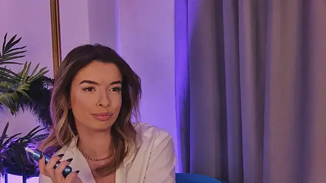 LollyShine online show from January 2026 08:03:02 PM