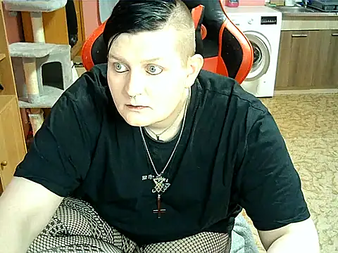 Snapshot of Xyra_Noir chatting on September 2025 10:26:02 PM Xyra Noir online show from September 2025 10:26:02 PM