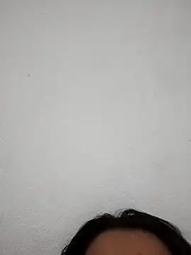 Snapshot of lauramartins7 chatting on December 2025 05:47:01 AM lauramartins7 online show from December 2025 05:47:01 AM