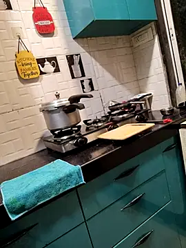 Snapshot of SIZZLER_1100 chatting on October 2025 05:35:01 PM SIZZLER 1100 online show from October 2025 05:35:01 PM