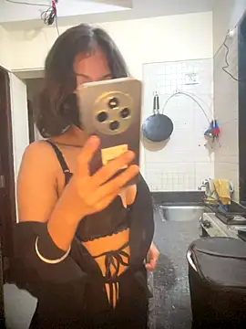 Snapshot of SIZZLER_1100 chatting on November 2025 07:18:01 PM SIZZLER 1100 online show from November 2025 07:18:01 PM