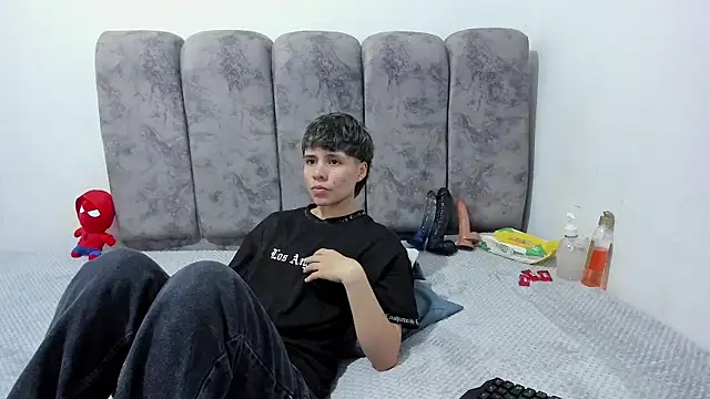 Snapshot of Bruno_Cruzz chatting on June 2026 02:09:02 AM Bruno Cruzz online show from June 2026 02:09:02 AM