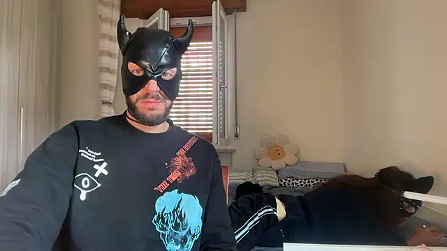 amateurchannel online show from October 2025 11:18:02 AM