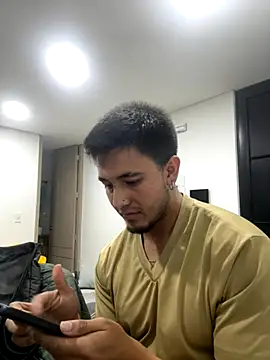 Snapshot of JeanLust chatting on October 2025 01:50:01 AM JeanLust online show from October 2025 01:50:01 AM