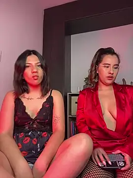 Snapshot of _Sara_london_ chatting on February 2026 07:56:02 PM Sara london online show from February 2026 07:56:02 PM