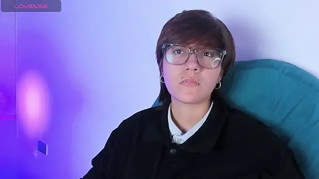 Tsuki Maru online show from March 2026 09:38:02 PM