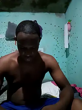 Snapshot of MackMacKenzie chatting on October 2025 04:41:02 AM MackMacKenzie online show from October 2025 04:41:02 AM