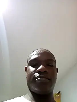 Snapshot of MackMacKenzie chatting on October 2025 01:58:02 AM MackMacKenzie online show from October 2025 01:58:02 AM