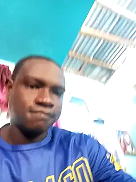 Snapshot of MackMacKenzie chatting on December 2025 09:10:02 PM MackMacKenzie online show from December 2025 09:10:02 PM