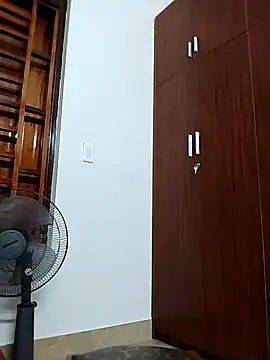 Snapshot of MaryyLy chatting on November 2025 01:46:01 PM MaryyLy online show from November 2025 01:46:01 PM