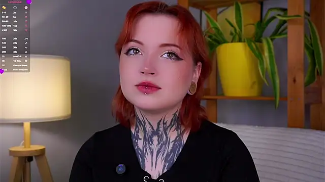 MarnaHarbor online show from October 2025 01:56:02 PM