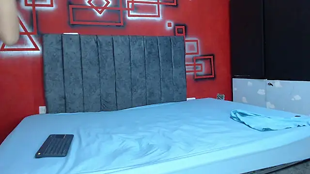 catalina hard love online show from February 2026 12:59:02 AM