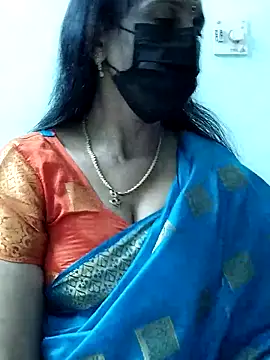Snapshot of mallu-reshma chatting on September 2025 09:31:01 AM mallu-reshma online show from September 2025 09:31:01 AM