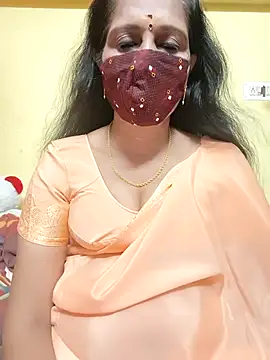 Snapshot of mallu-reshma chatting on September 2025 10:26:01 AM mallu-reshma online show from September 2025 10:26:01 AM