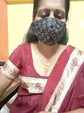 Snapshot of mallu-reshma chatting on September 2025 06:56:02 PM mallu-reshma online show from September 2025 06:56:02 PM