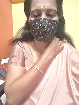Snapshot of mallu-reshma chatting on October 2025 10:22:02 AM mallu-reshma online show from October 2025 10:22:02 AM