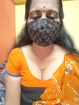 Snapshot of mallu-reshma chatting on October 2025 05:27:02 AM mallu-reshma online show from October 2025 05:27:02 AM