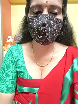 Snapshot of mallu-reshma chatting on October 2025 04:52:02 PM mallu-reshma online show from October 2025 04:52:02 PM