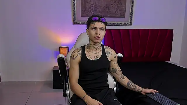 Snapshot of john_mystic chatting on February 2026 06:40:02 AM john mystic online show from February 2026 06:40:02 AM