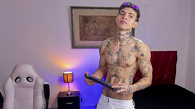 Snapshot of john_mystic chatting on February 2026 01:42:01 AM john mystic online show from February 2026 01:42:01 AM