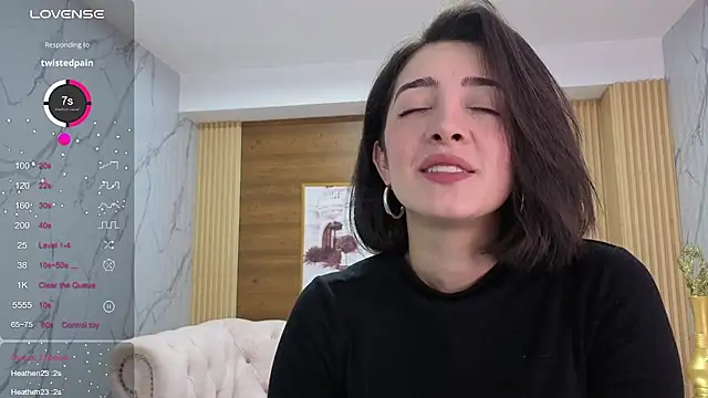 sara lopez s online show from April 2026 01:48:02 PM