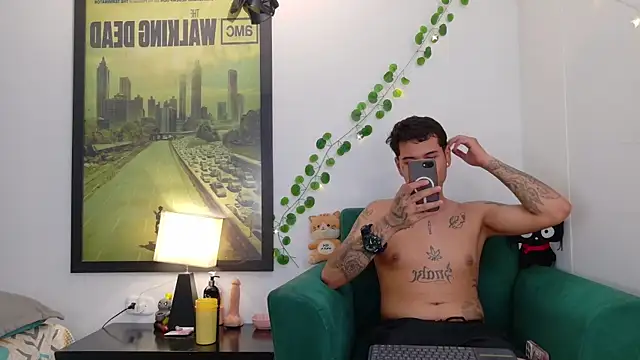rosse dredd online show from June 2026 10:25:01 PM