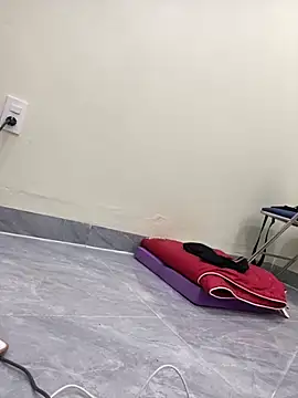 Lyly suri07 online show from November 2025 04:31:02 PM