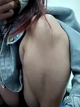 Lyly suri07 online show from December 2025 05:29:01 PM