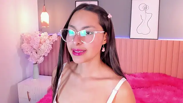 Annie  2 online show from September 2025 12:50:01 PM