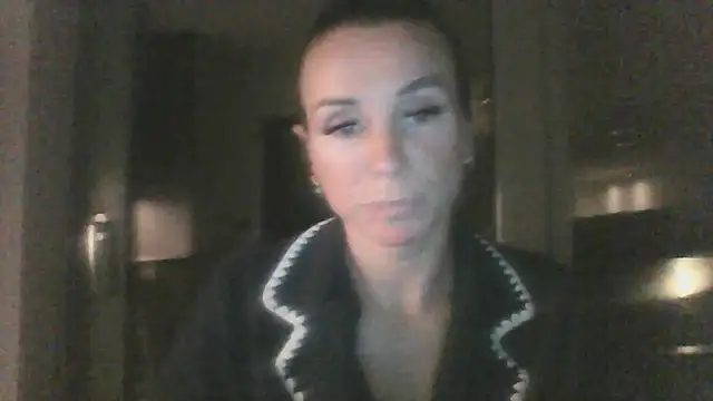 Justnani001 online show from October 2025 08:39:02 PM